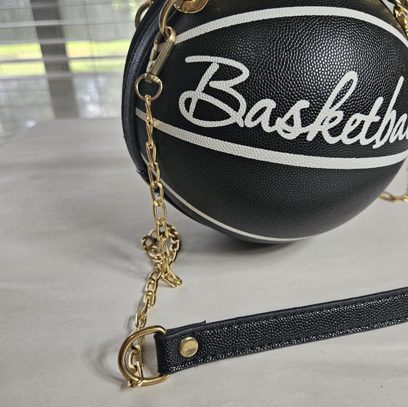Basketball Purse, Crossbody Bag - Picture 5 of 7